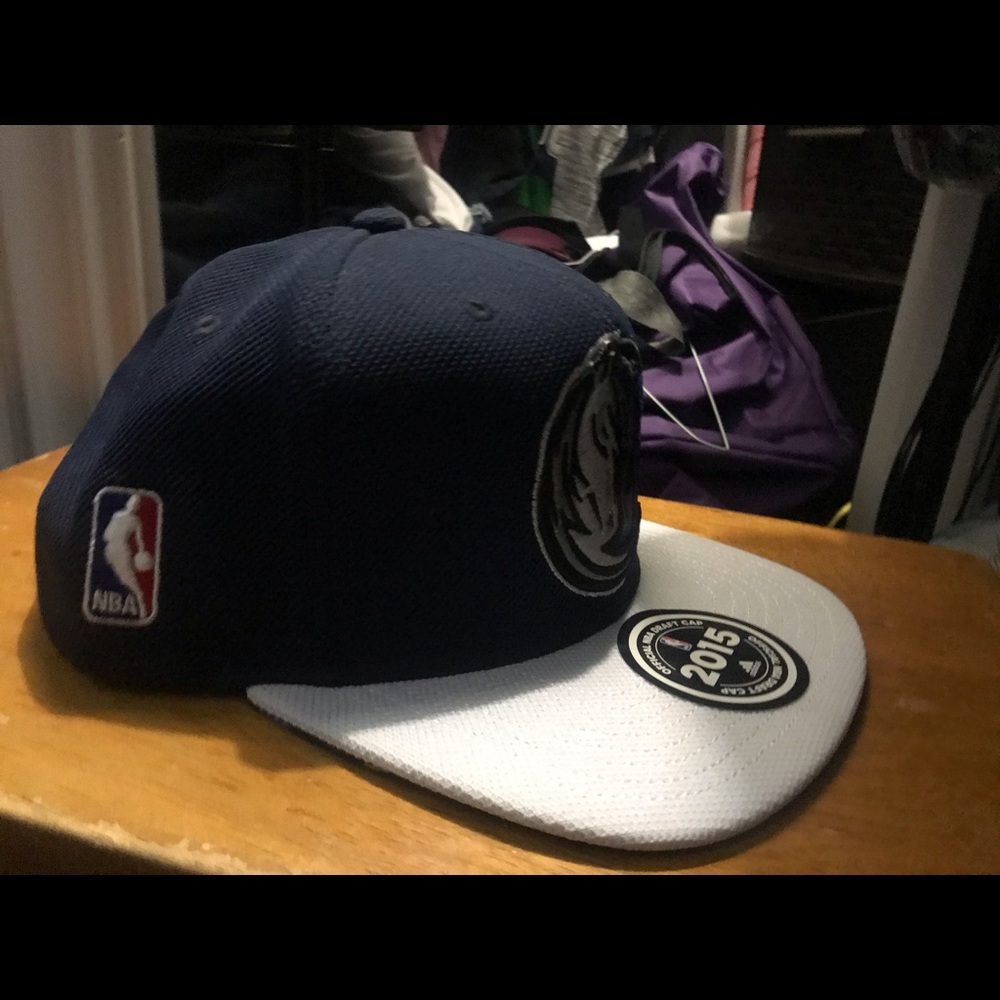 Dallas Mavericks snap back